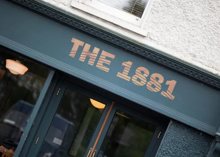 Old Post Office Монахан